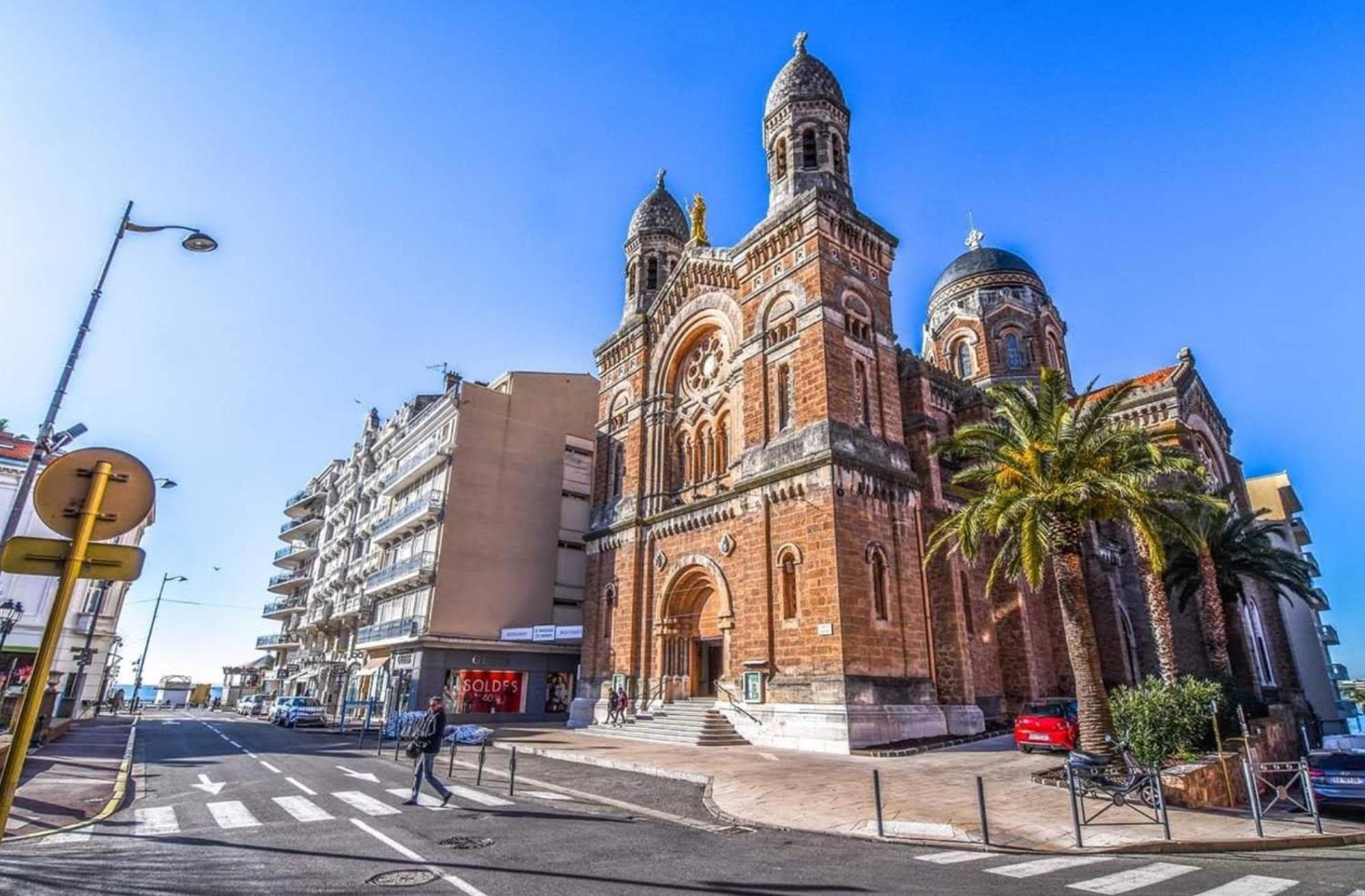 Free Sun Appart Fréjus Exterior foto